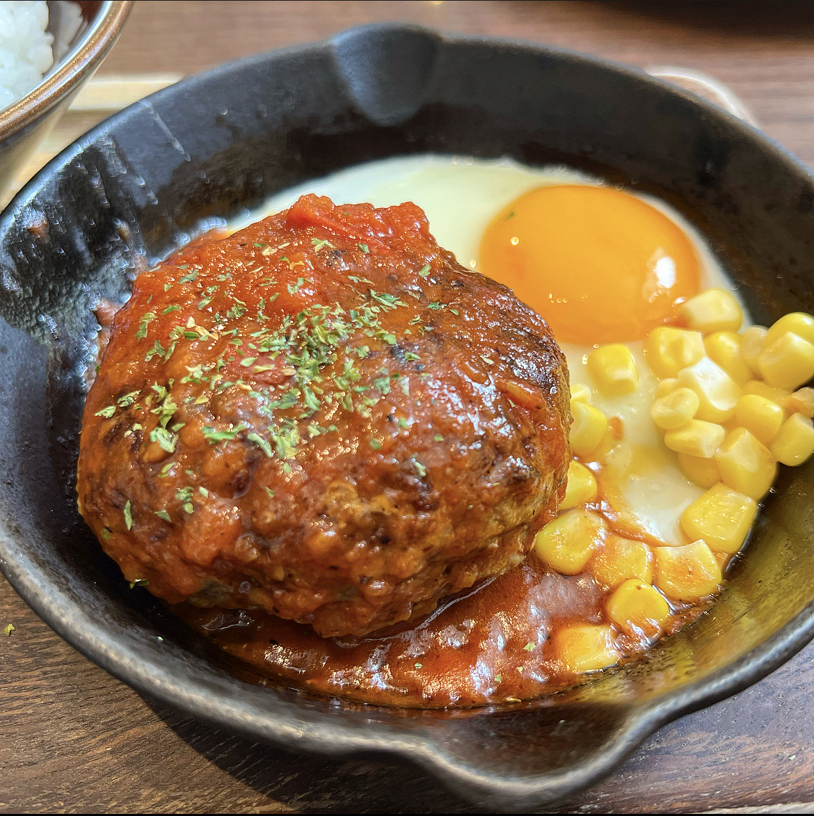 Lion CAFE
